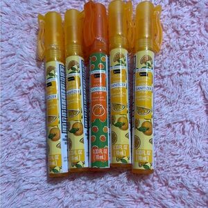 Bath & Body Works Citrus Hand Sanitizer Spray - Orange